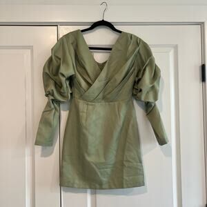 NWT Pretty Little Thing Sage Green Off the Shoulder‎ Ruched Bodycon Dress 0
